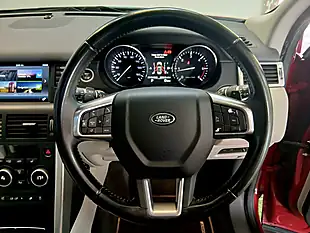 Used 2015 Land Rover Discovery Sport Hse Red - Interior and Exterior details 15