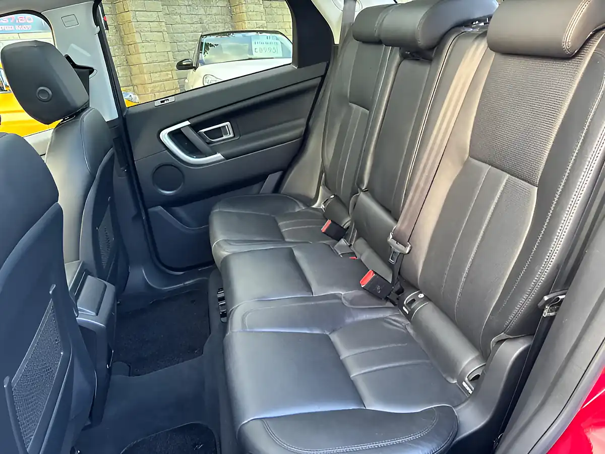 Used 2015 Land Rover Discovery Sport Hse Red - Interior and Exterior details 12