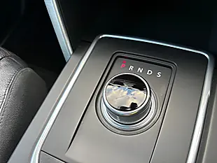 Used 2015 Land Rover Discovery Sport Hse Red - Interior and Exterior details 14