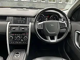 Used 2015 Land Rover Discovery Sport Hse White - Interior and Exterior details 10