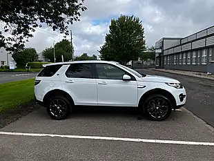 Used 2015 Land Rover Discovery Sport Hse White - Interior and Exterior details 17