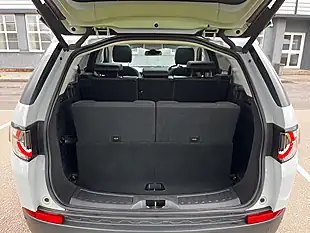 Used 2015 Land Rover Discovery Sport Hse White - Interior and Exterior details 18