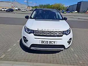 Used 2015 Land Rover Discovery Sport Hse White - Interior and Exterior details 7