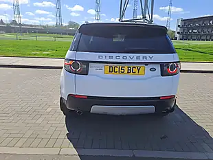 Used 2015 Land Rover Discovery Sport Hse White - Interior and Exterior details 8