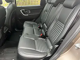 Used 2015 Land Rover Discovery Sport Luxury Hse Brown - Interior and Exterior details 16