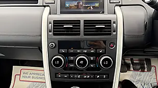 Used 2015 Land Rover Discovery Sport Se Tech Brown - Interior and Exterior details 10