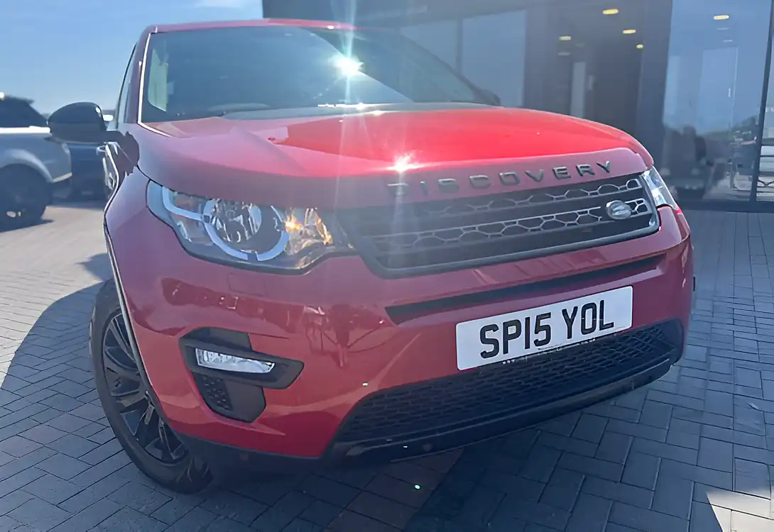 Used 2015 Land Rover Discovery Sport Se Tech Firenze Red - Interior and Exterior details 4