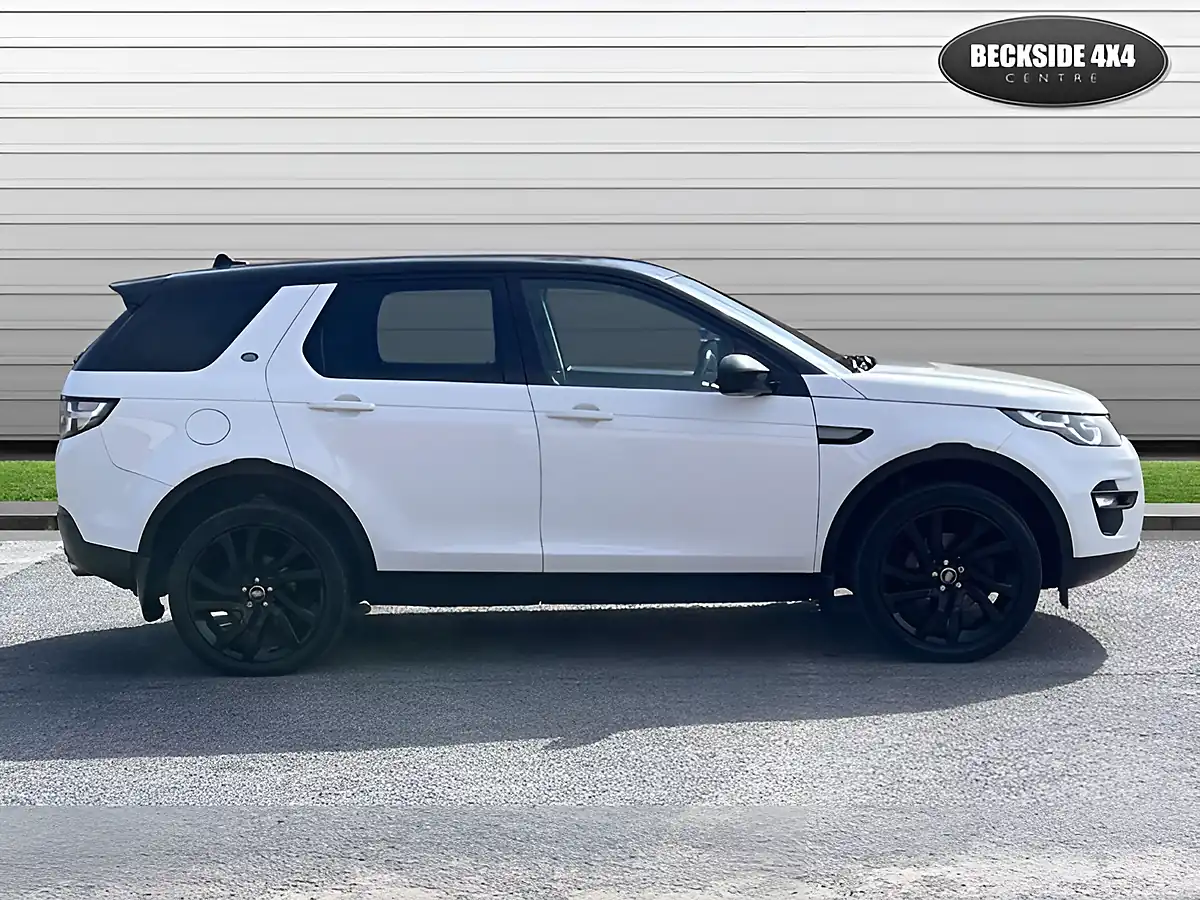 Used 2015 Land Rover Discovery Sport Se Tech White - Interior and Exterior details 2