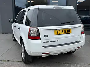 Used 2015 Land Rover Freelander 2 Hse White - Interior and Exterior details 11
