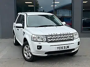Used 2015 Land Rover Freelander 2 Hse White - Interior and Exterior details 5