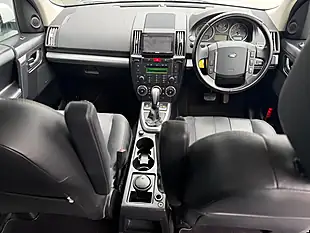 Used 2015 Land Rover Freelander 2 Hse White - Interior and Exterior details 6