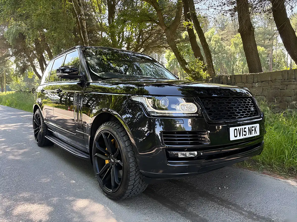 Used 2015 Land Rover Range Rover Autobiography Black - Front View