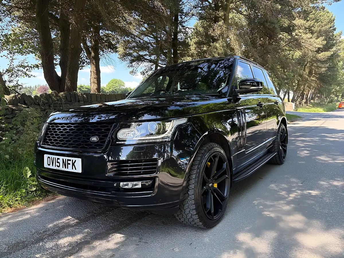 Used 2015 Land Rover Range Rover Autobiography Black - Interior and Exterior details 12