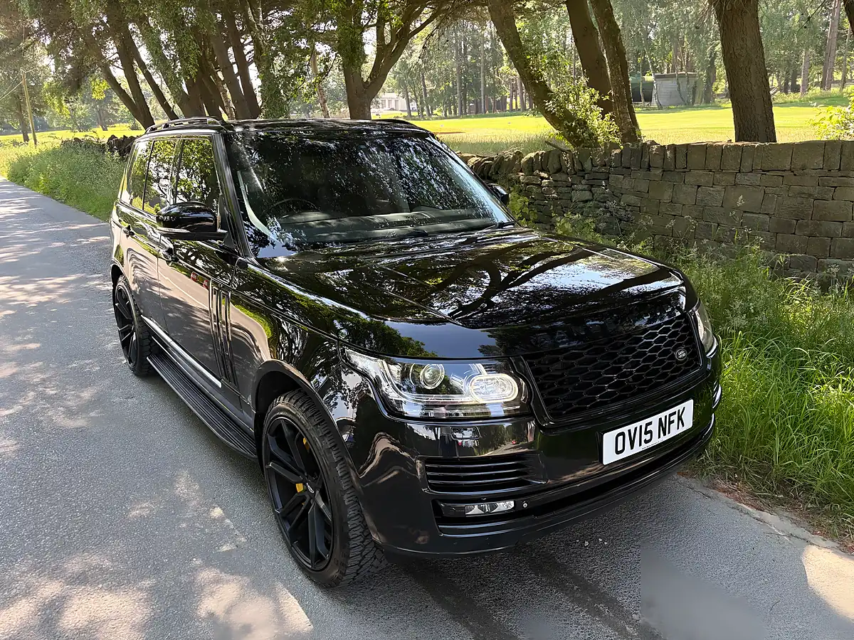 Used 2015 Land Rover Range Rover Autobiography Black - Interior and Exterior details 9