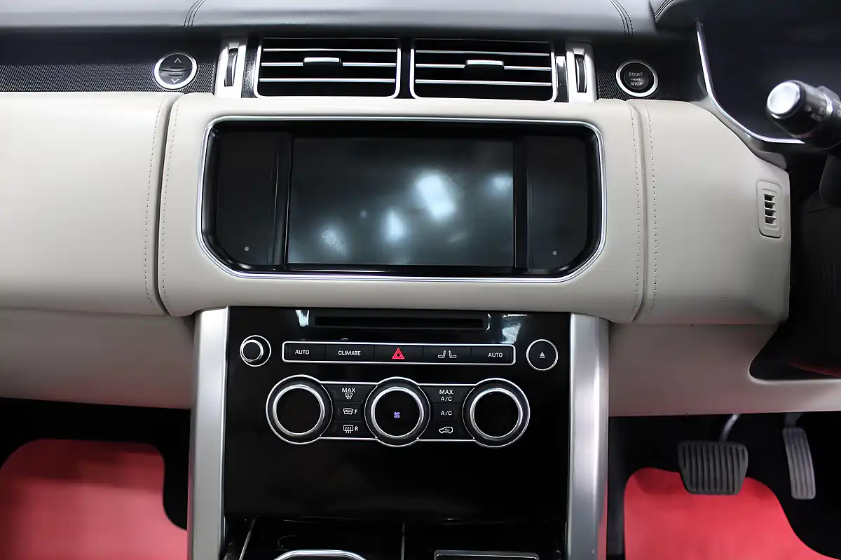 Used 2015 Land Rover Range Rover Autobiography Black - Interior and Exterior details 14