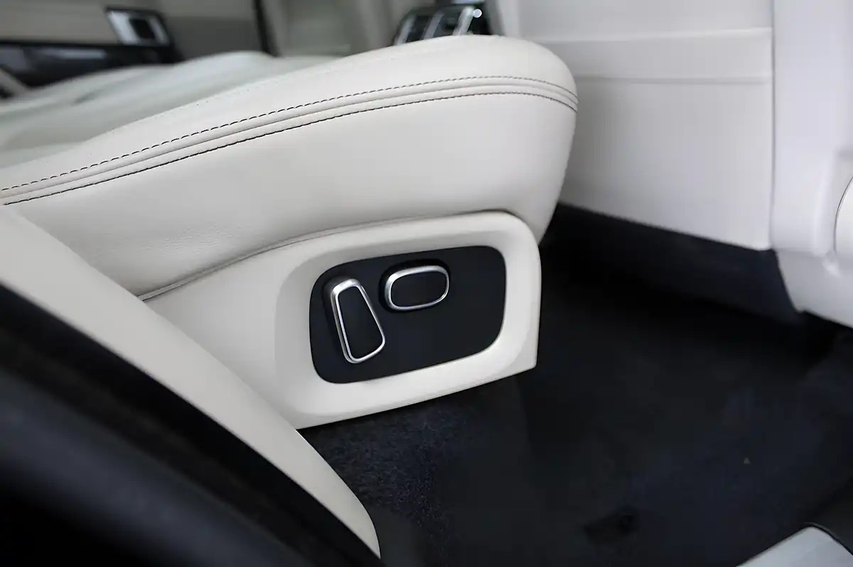 Used 2015 Land Rover Range Rover Autobiography Black - Interior and Exterior details 19