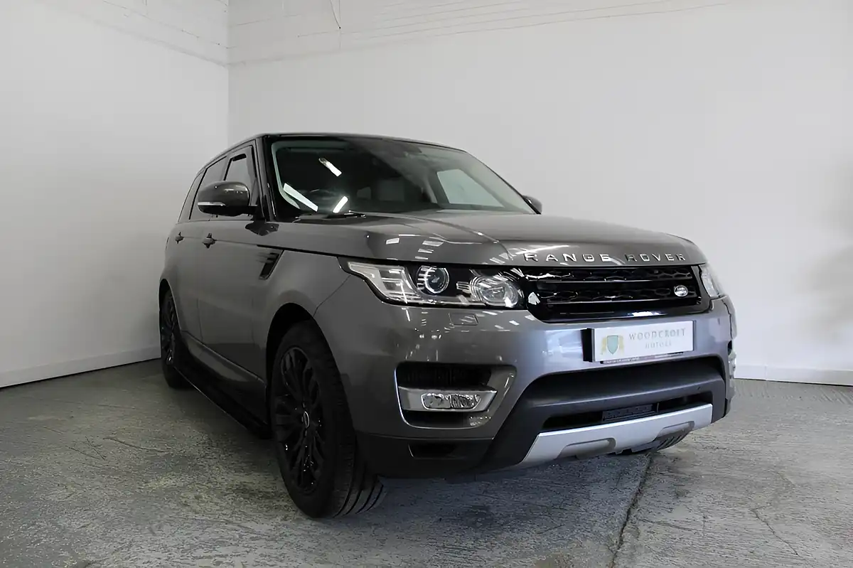 Used 2015 Land Rover Range Rover Autobiography Black - Interior and Exterior details 10