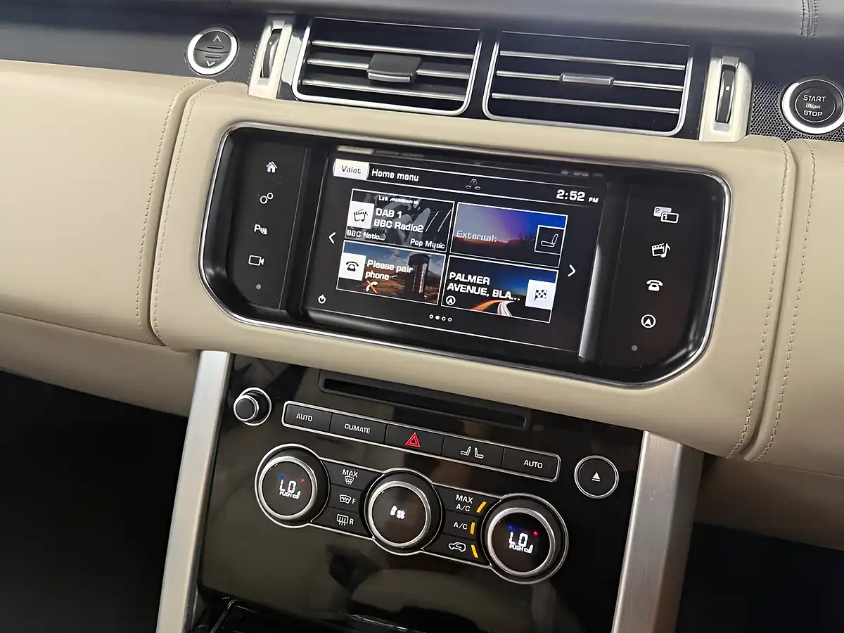 Used 2015 Land Rover Range Rover Autobiography Blue - Interior and Exterior details 11