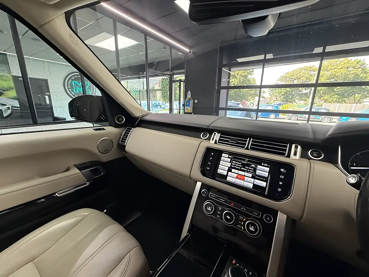 Used 2015 Land Rover Range Rover Autobiography Blue - Interior and Exterior details 13