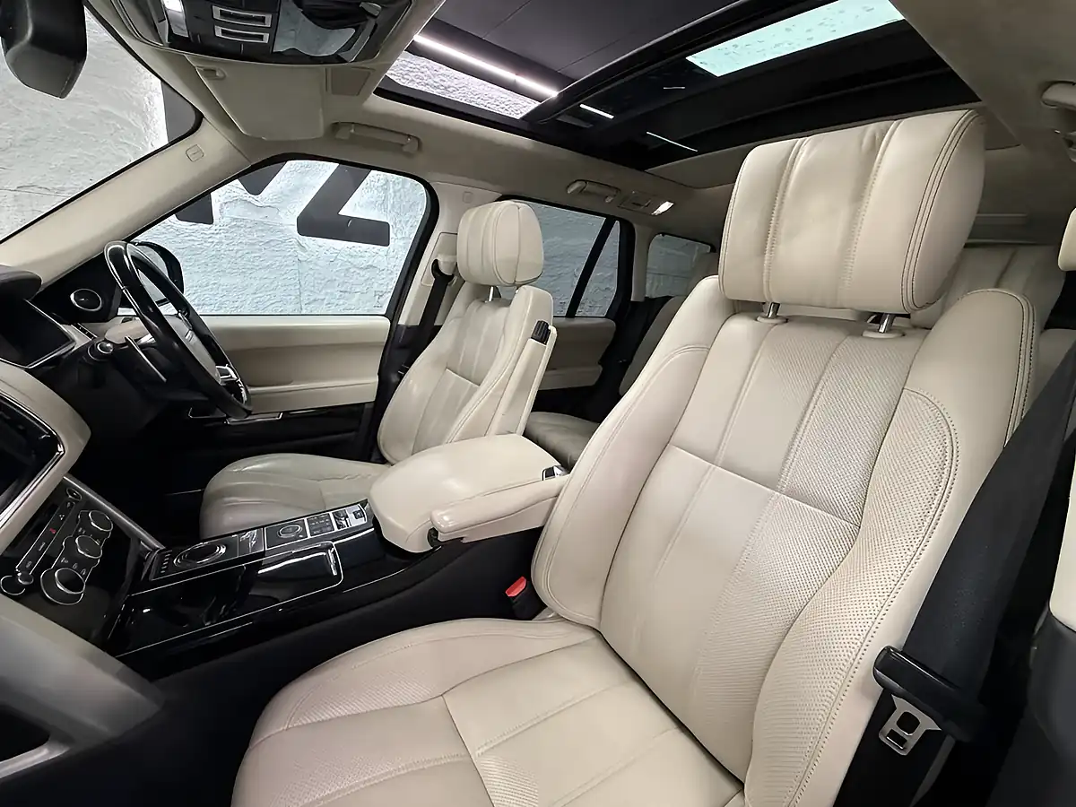 Used 2015 Land Rover Range Rover Autobiography Blue - Interior and Exterior details 3