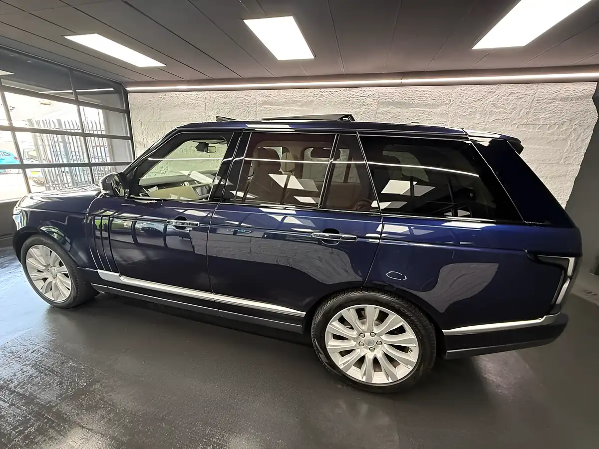 Used 2015 Land Rover Range Rover Autobiography Blue - Interior and Exterior details 6