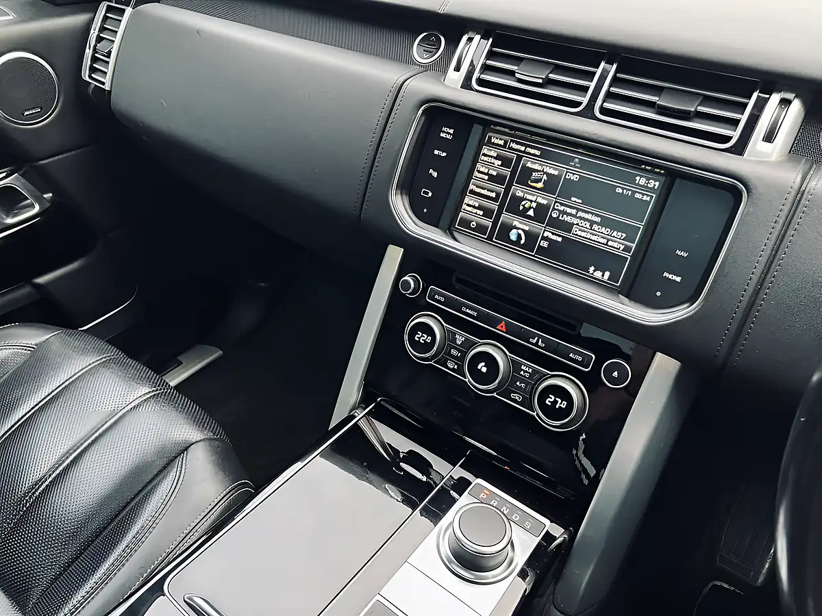 Used 2015 Land Rover Range Rover Autobiography Lwb Black - Interior and Exterior details 19