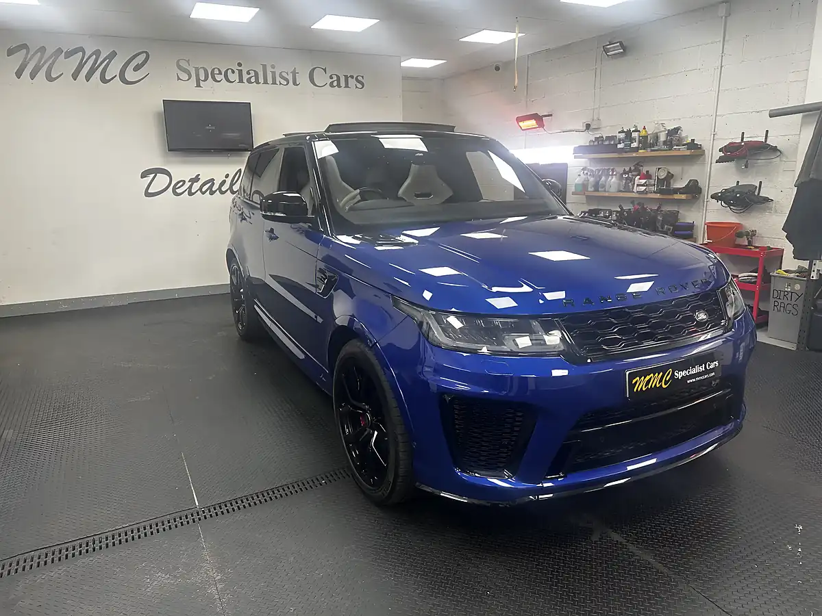 Used 2015 Land Rover Range Rover Autobiography Santorini Black Metallic - Interior and Exterior details 9