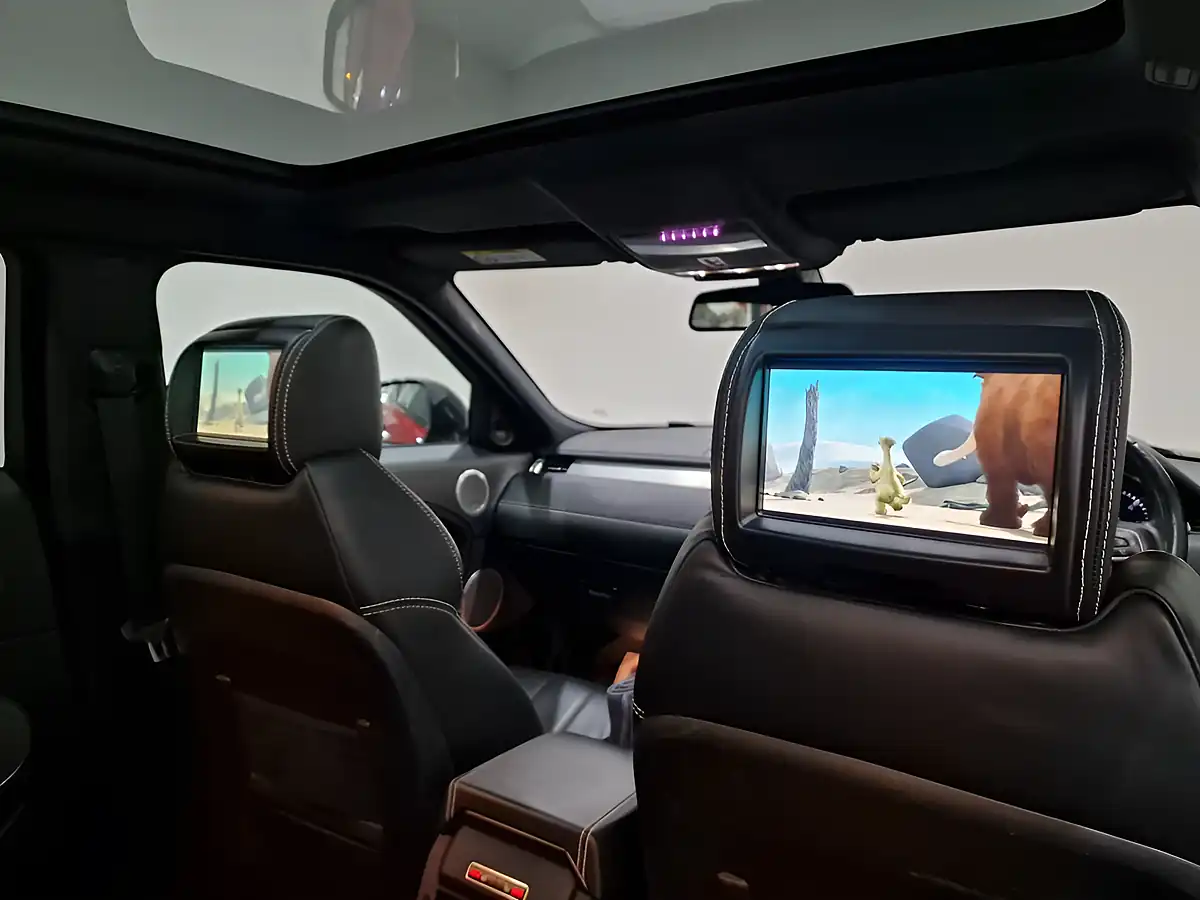 Used 2015 Land Rover Range Rover Evoque Autobiography Red - Interior and Exterior details 14