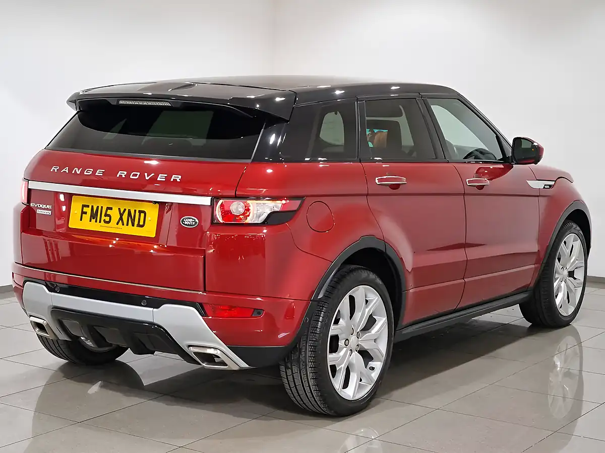 Used 2015 Land Rover Range Rover Evoque Autobiography Red - Interior and Exterior details 6