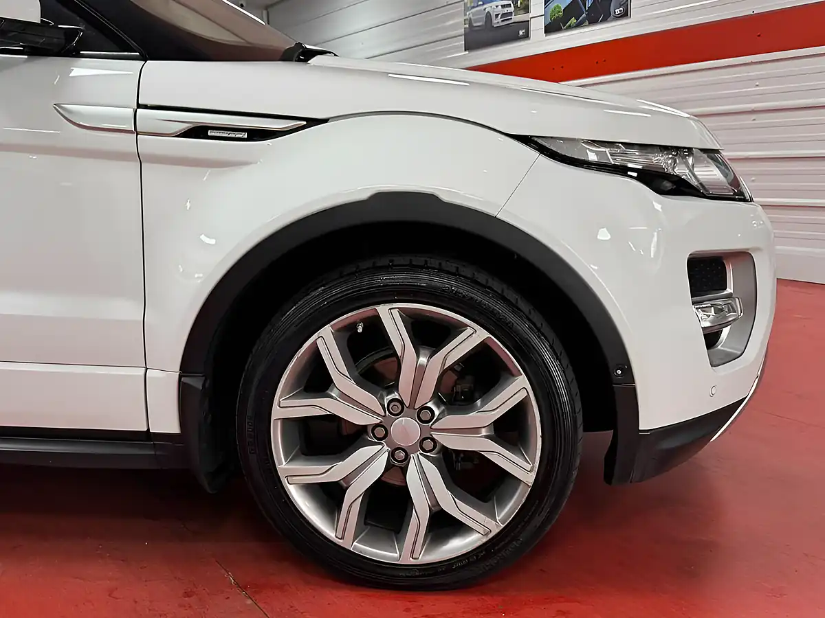 Used 2015 Land Rover Range Rover Evoque Autobiography White - Interior and Exterior details 10