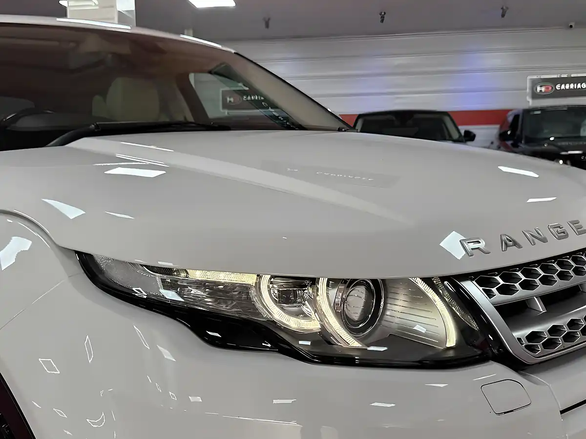 Used 2015 Land Rover Range Rover Evoque Autobiography White - Interior and Exterior details 9
