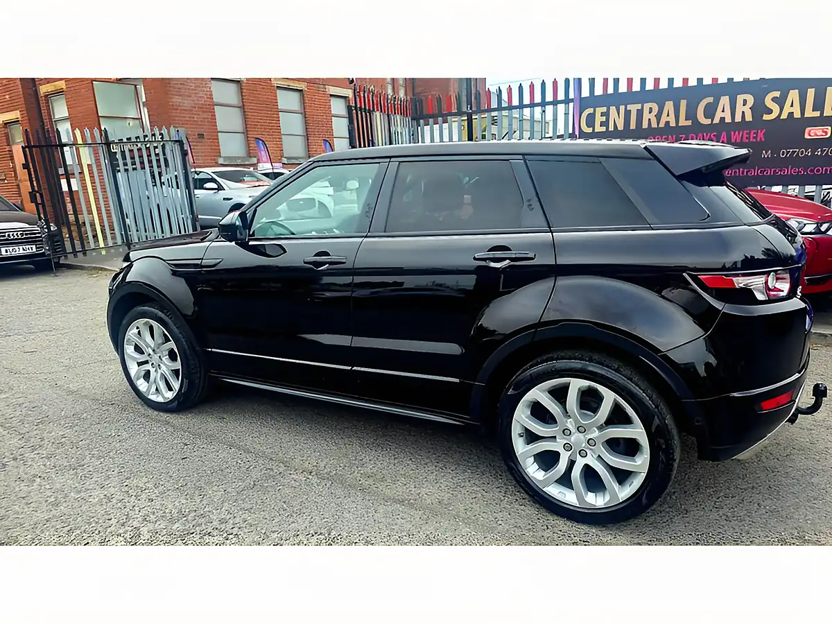 Used 2015 Land Rover Range Rover Evoque Dynamic Black - Interior and Exterior details 11
