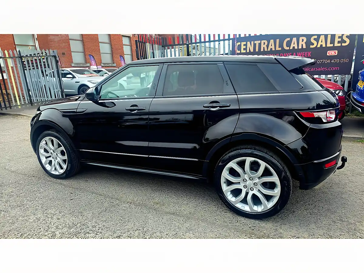 Used 2015 Land Rover Range Rover Evoque Dynamic Black - Interior and Exterior details 12