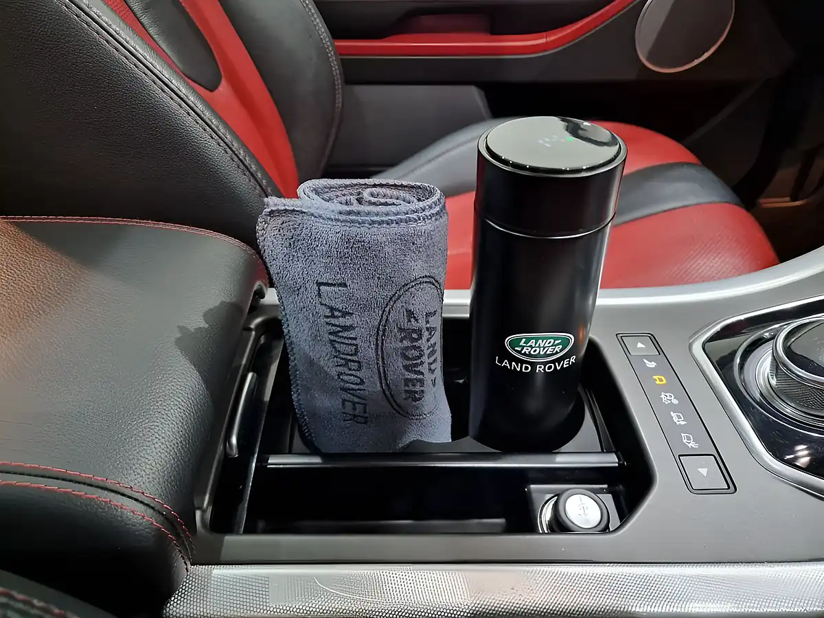 Used 2015 Land Rover Range Rover Evoque Dynamic Black - Interior and Exterior details 11