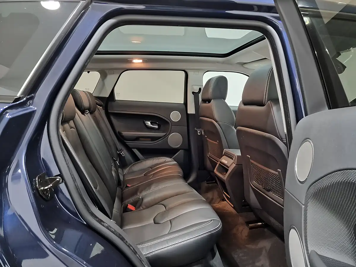 Used 2015 Land Rover Range Rover Evoque Dynamic Blue - Interior and Exterior details 12
