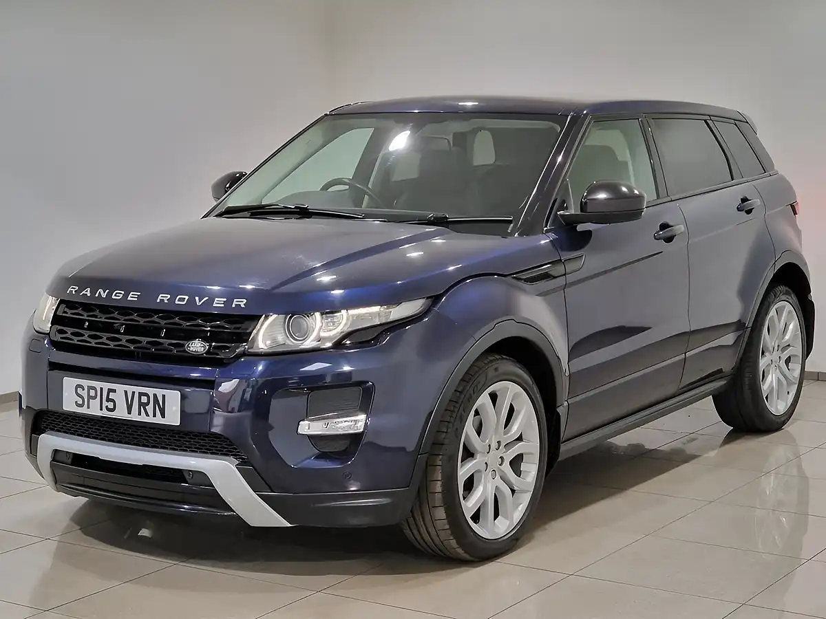Used 2015 Land Rover Range Rover Evoque Dynamic Blue - Interior and Exterior details 3