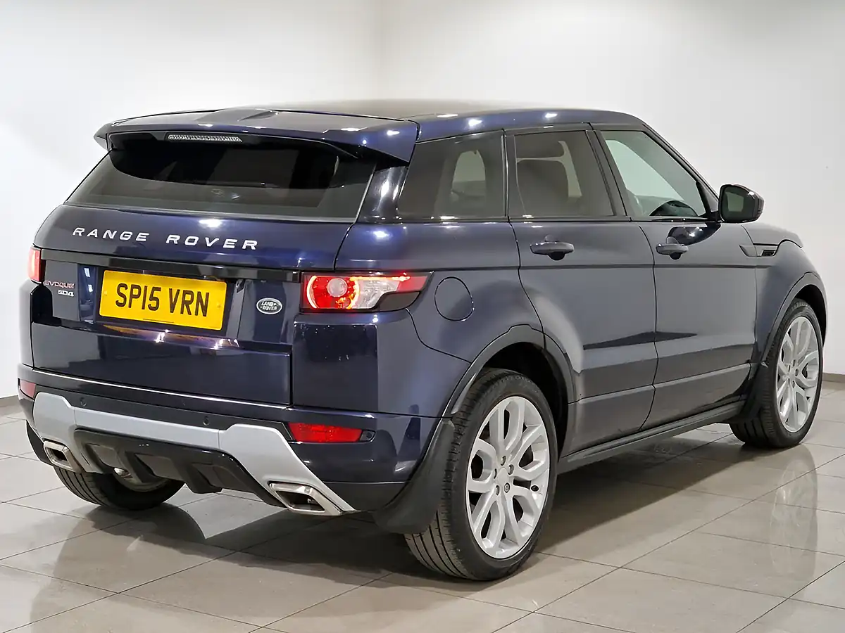 Used 2015 Land Rover Range Rover Evoque Dynamic Blue - Interior and Exterior details 6