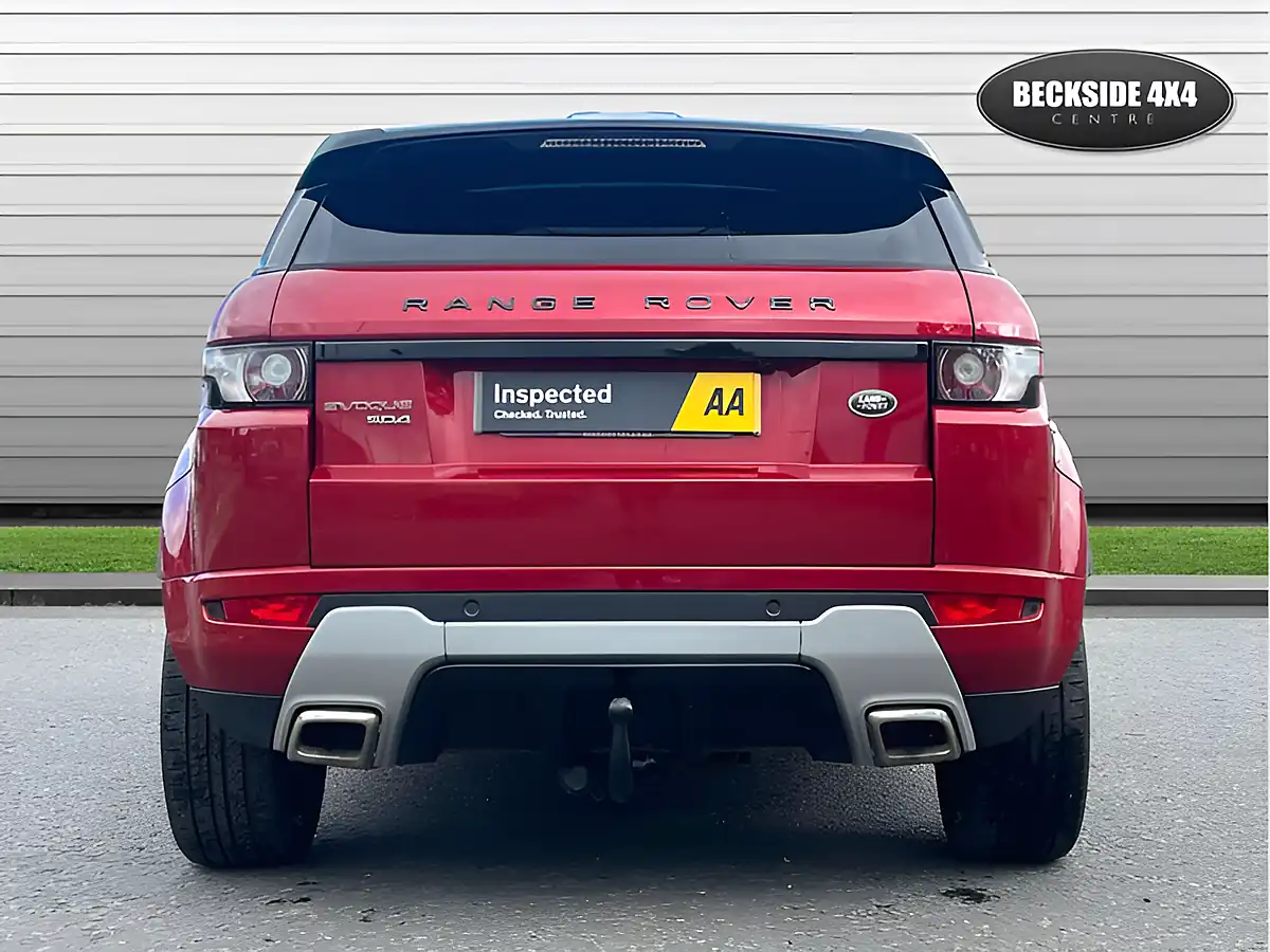 Used 2015 Land Rover Range Rover Evoque Dynamic Firenze Red - Interior and Exterior details 9