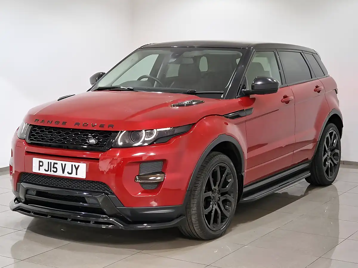 Used 2015 Land Rover Range Rover Evoque Dynamic Firenze Red - Interior and Exterior details 3