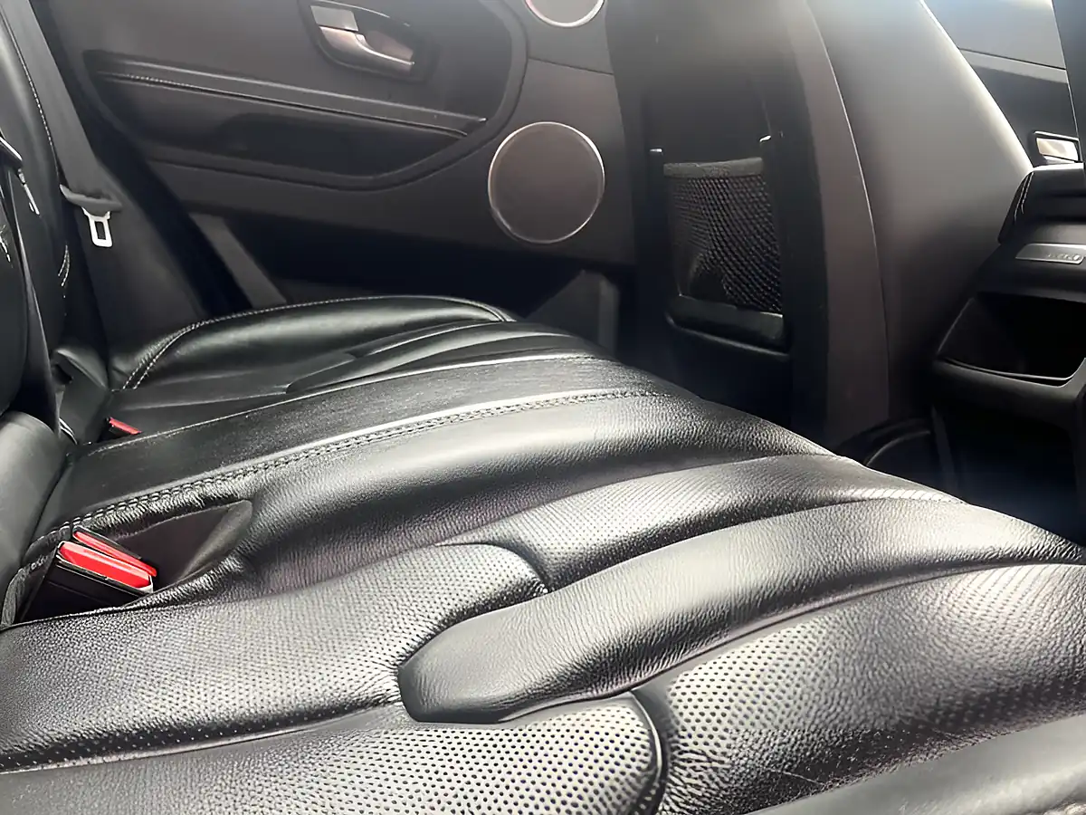 Used 2015 Land Rover Range Rover Evoque Dynamic Firenze Red - Interior and Exterior details 18