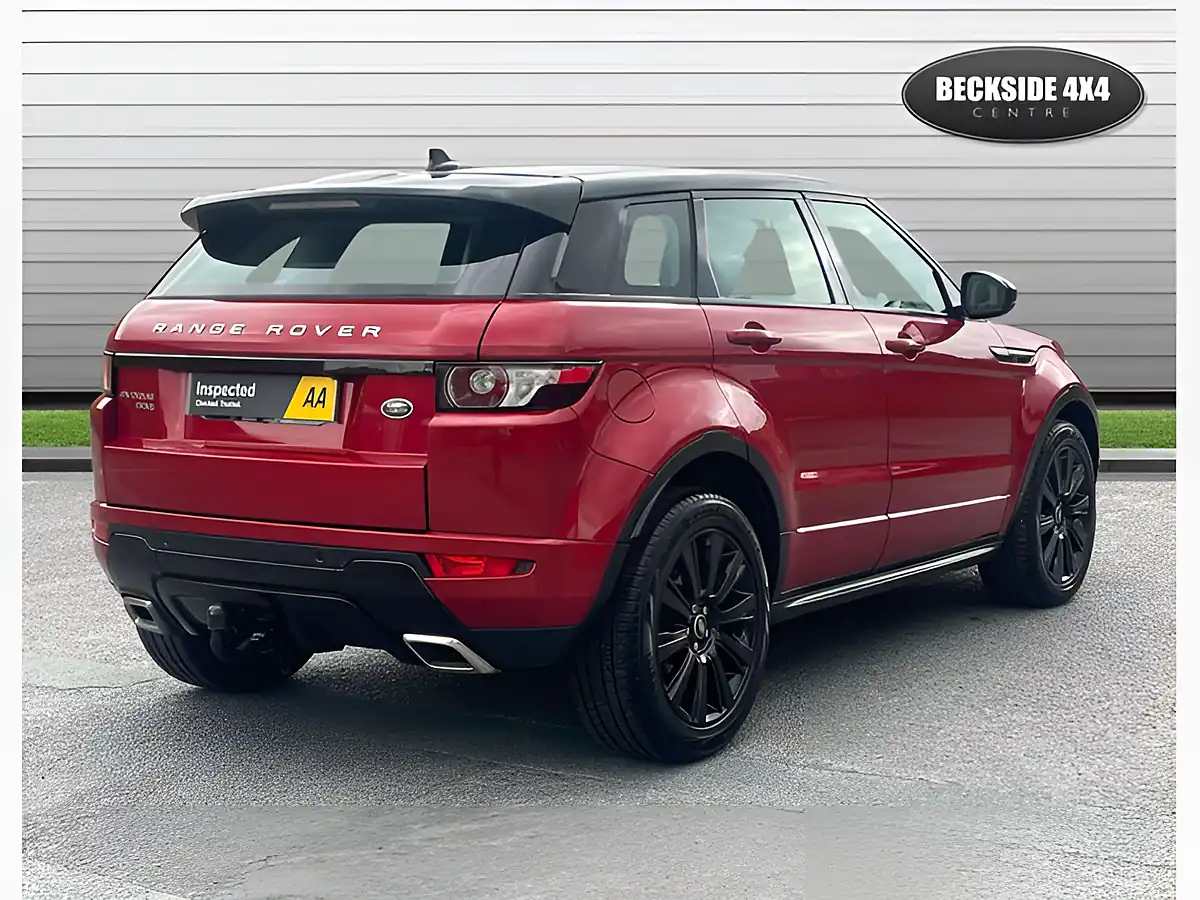 Used 2015 Land Rover Range Rover Evoque Dynamic Firenze Red - Interior and Exterior details 4