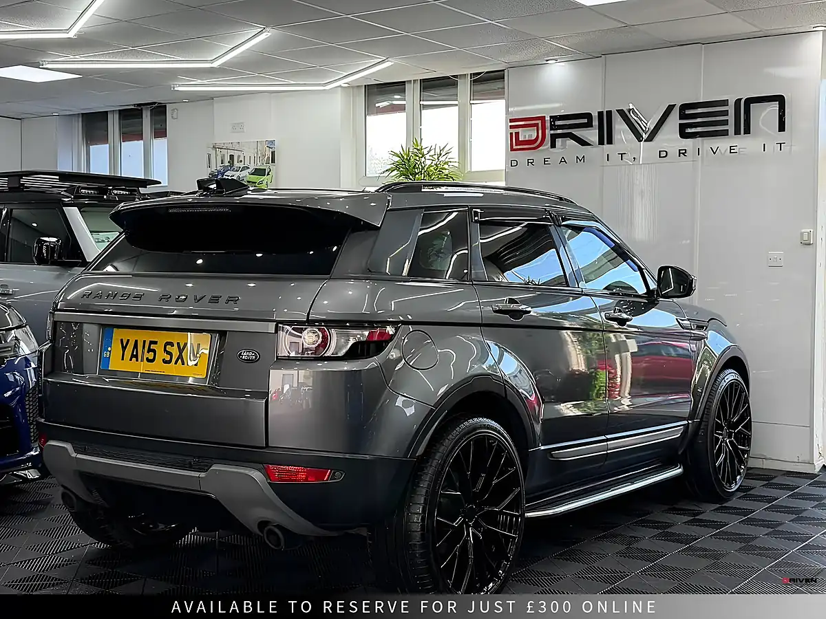 Used 2015 Land Rover Range Rover Evoque Dynamic Grey - Interior and Exterior details 11