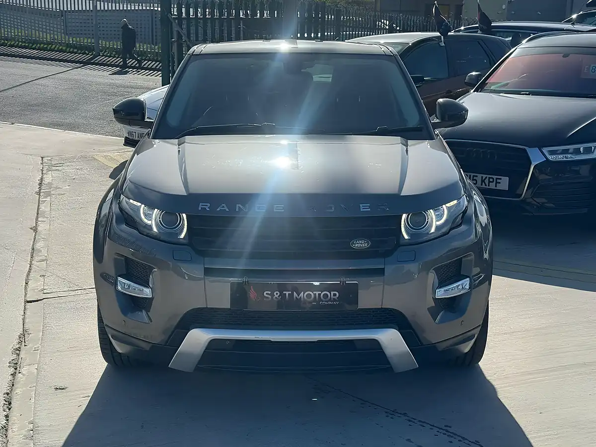 Used 2015 Land Rover Range Rover Evoque Dynamic Grey - Interior and Exterior details 2