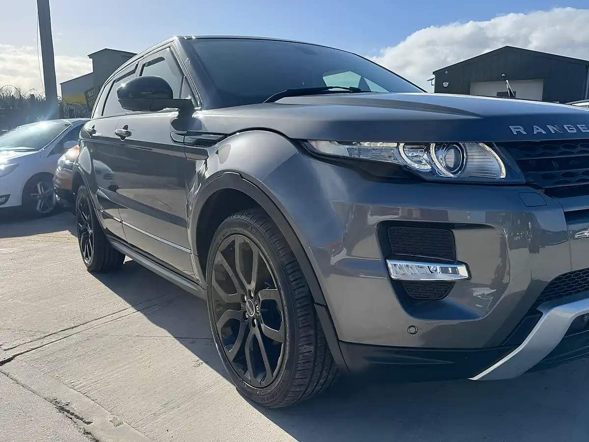 Used 2015 Land Rover Range Rover Evoque Dynamic Grey - Interior and Exterior details 5