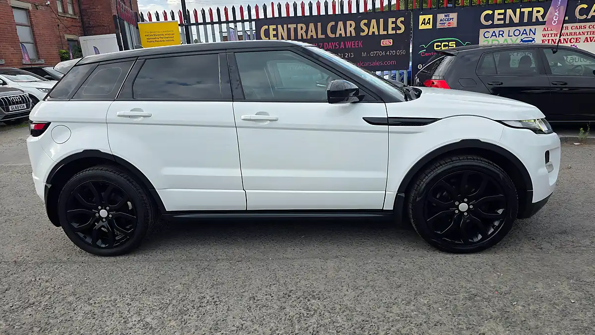 Used 2015 Land Rover Range Rover Evoque Dynamic - Interior and Exterior details 6