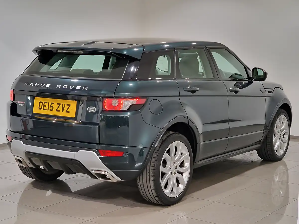 Used 2015 Land Rover Range Rover Evoque Dynamic Lux Aintree Green - Interior and Exterior details 6