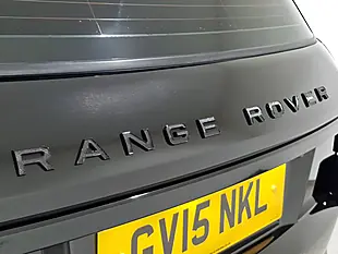 Used 2015 Land Rover Range Rover Evoque Dynamic Lux Black - Interior and Exterior details 19