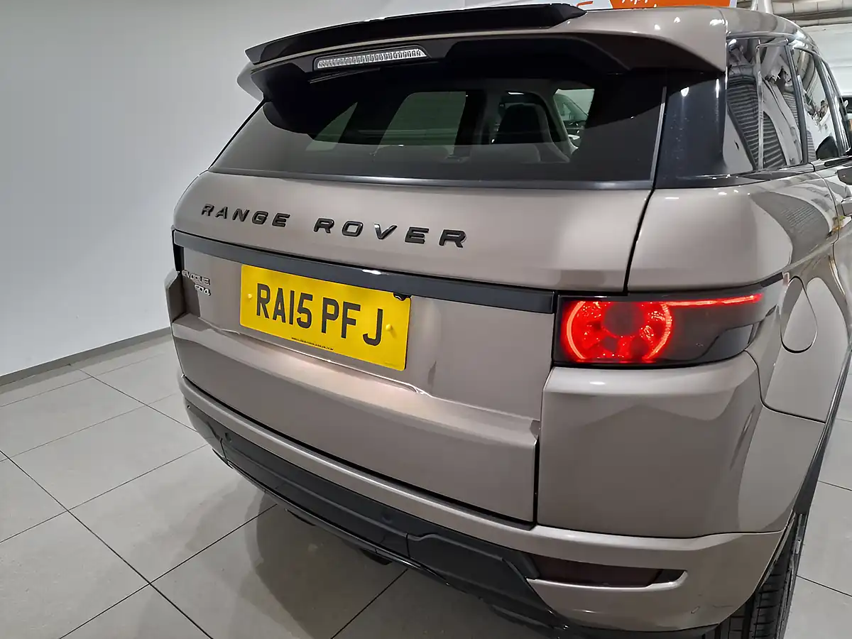 Used 2015 Land Rover Range Rover Evoque Dynamic Lux Brown - Interior and Exterior details 19