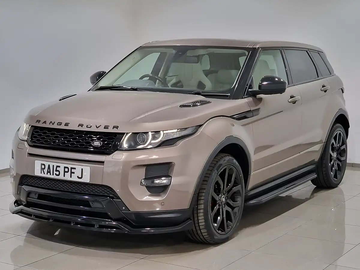 Used 2015 Land Rover Range Rover Evoque Dynamic Lux Brown - Interior and Exterior details 3