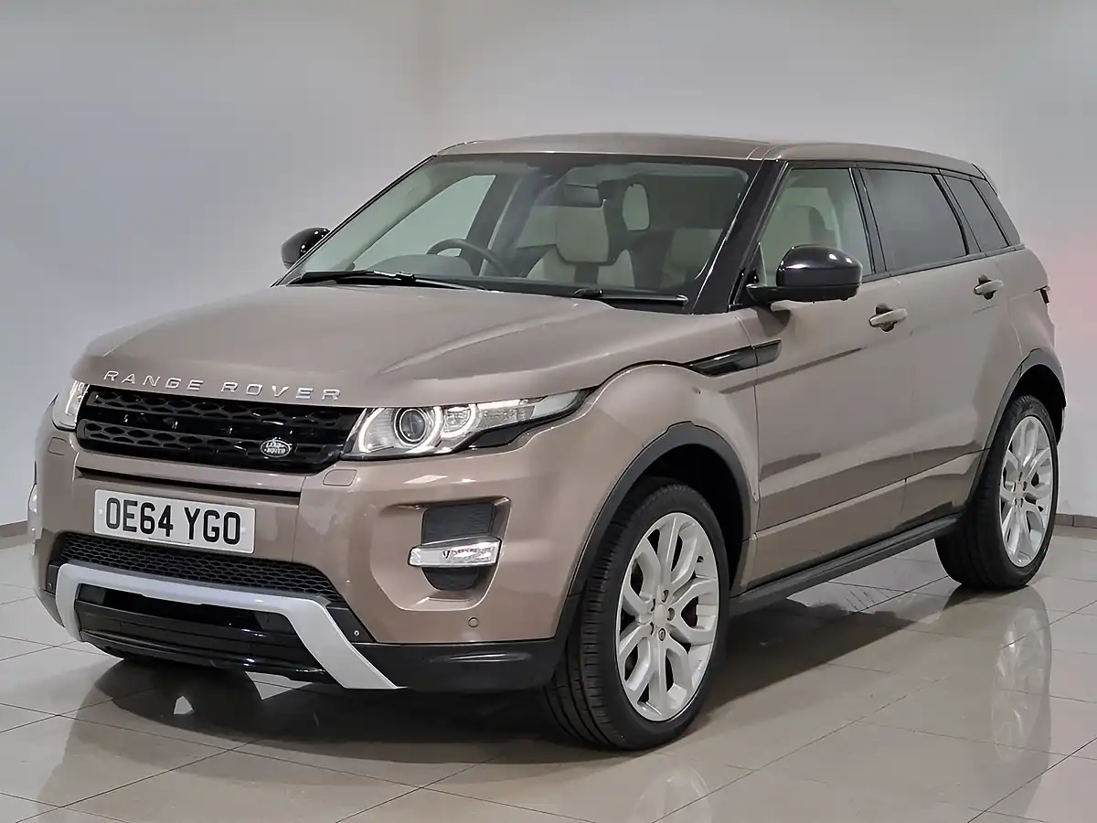 Used 2015 Land Rover Range Rover Evoque Dynamic Lux Brown - Interior and Exterior details 3